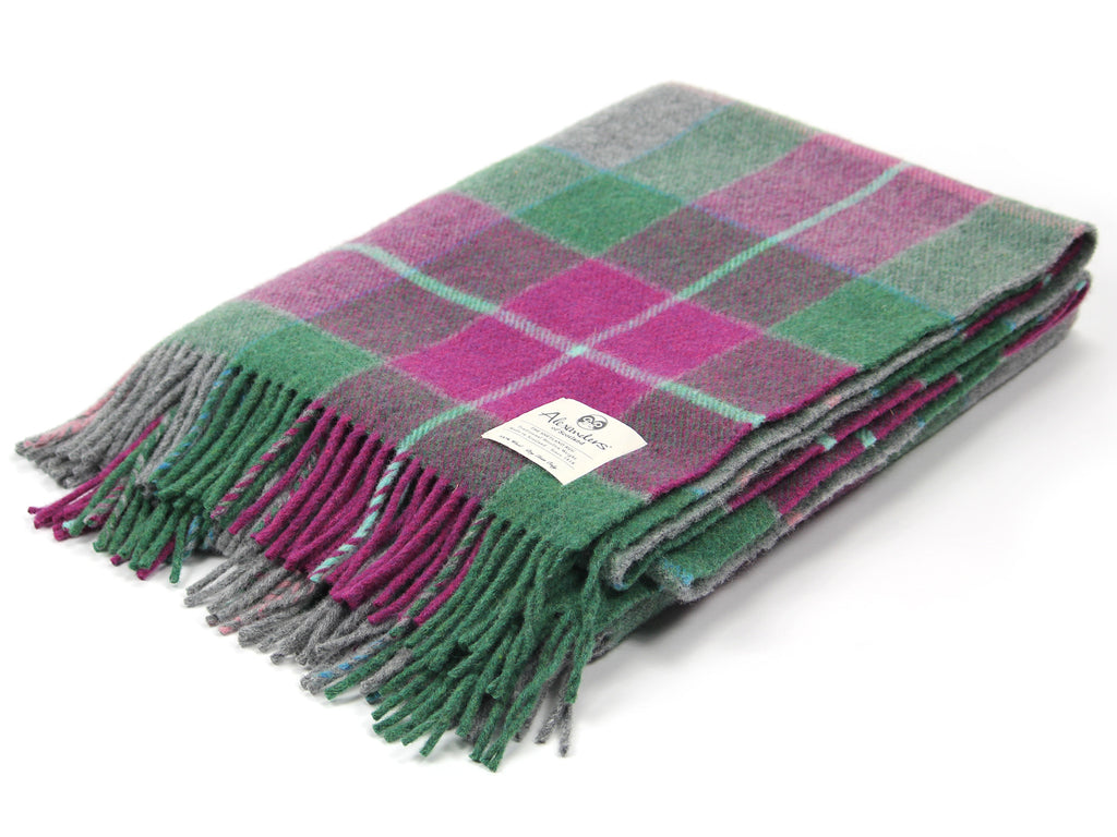 Traditional Shetland Blanket - Pink Forest